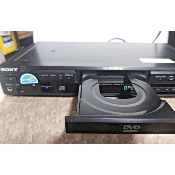 Sony CD/DVD Player DVP-S560D Dolby Digital 5.1 Output Tested WORKS No Remote - Picture 8 of 16